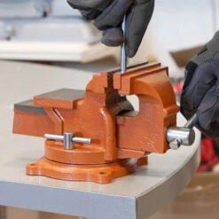 SPARTA - Etau D’établi Pivotant - 100 Mm -Stanleyfaco Magasin 41685949 4