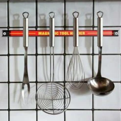 Set De 3 Barre Magnetique, Porte Outils Mural Avec Differentes Longueurs 20CM/30CM/60CM, Charge 5KG/7KG/10KG, Aimant Puissant Pour Rangement Des Outils, Pour Garage, Atelier 10 Set De 3 Barre Magnetique, Porte Outils Mural Avec Differentes Longueurs 20CM/30CM/60CM, Charge 5KG/7KG/10KG, Aimant Puissant Pour Rangement Des Outils, Pour Garage, Atelier -Stanleyfaco Magasin 85350770 4