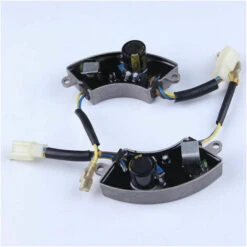 Régulateur AVR Du Générateur Pour 2 KW 2,5 KW 2,8 KW -Stanleyfaco Magasin 85566792 4