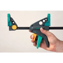 Serre-joint à Une Main EHZ PRO Wolfcraft 3457000 Envergure Max.:300 Mm Mesures Dempattement:65 Mm -Stanleyfaco Magasin 9900089 3